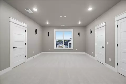Bedroom - 431 Hedge Dr, Centerton, AR 72719 photo 1 of 7