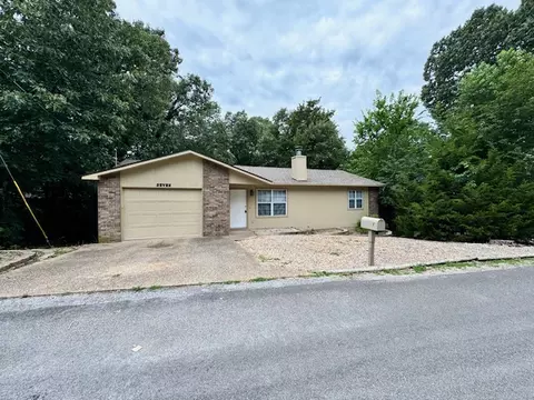 7 Weston Ln, Bella Vista, AR 72715