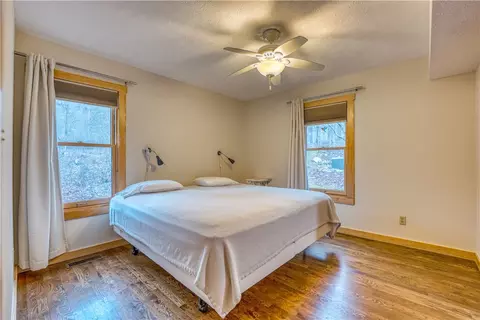 Bedroom - Undisclosed, Marble Falls, AR 72648 photo 2 of 5
