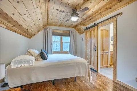 Bedroom - Undisclosed, Marble Falls, AR 72648 photo 4 of 5