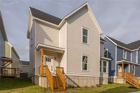 936 S Laramie Hts, Fayetteville, AR 72704