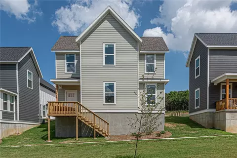 936 S Laramie Hts, Fayetteville, AR 72704