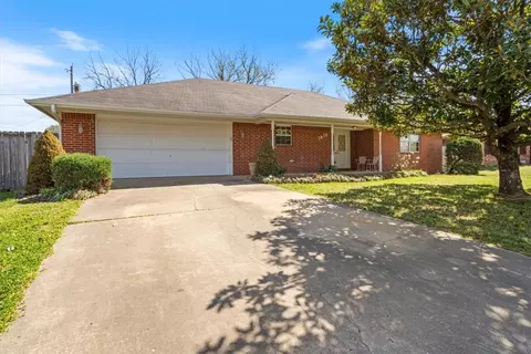 1813 K St, Rogers, AR 72756