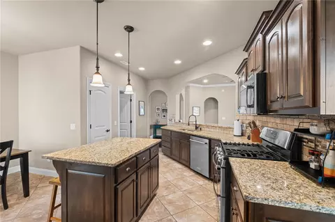 Kitchen - 1261 Chattie Dr, Centerton, AR 72719 photo 3 of 3