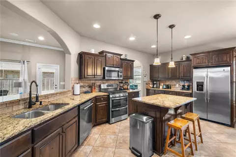 Kitchen - 1261 Chattie Dr, Centerton, AR 72719 photo 1 of 3