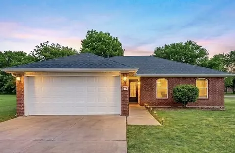 871 Bliss St, Centerton, AR 72719