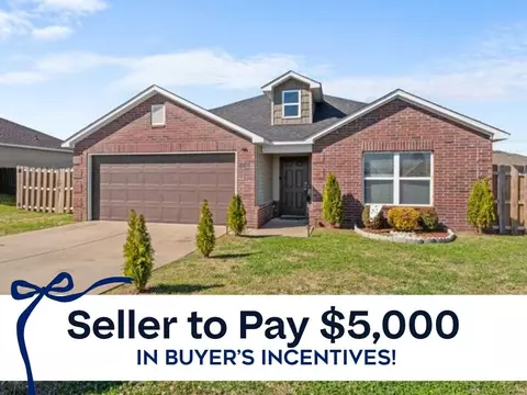 888 NW Evans Cir, Bentonville, AR 72713