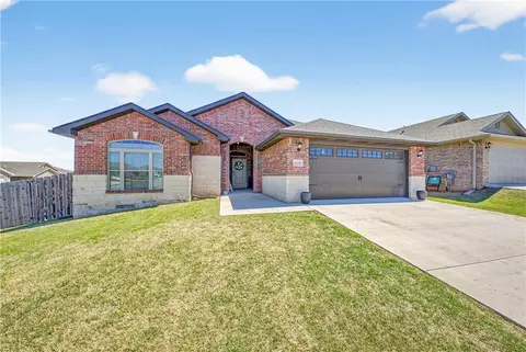 6110 Ettie May St, Bentonville, AR 72713