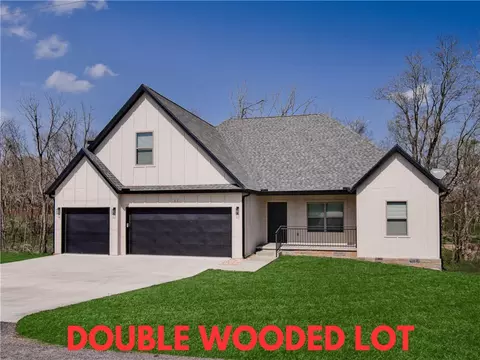 22 Cannich Dr, Bella Vista, AR 72715