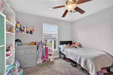 Bedroom - 2071 Fields Cv, Pea Ridge, AR 72751 photo 5 of 10