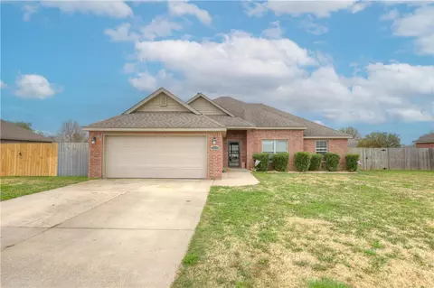Exterior - 2071 Fields Cv, Pea Ridge, AR 72751 photo 2 of 8