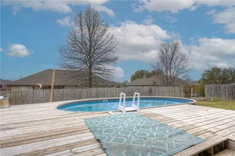 Exterior - 2071 Fields Cv, Pea Ridge, AR 72751 photo 7 of 8
