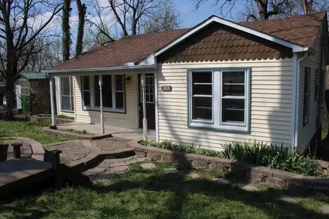 305 E South Ave, Harrison, AR 72601 photo 3