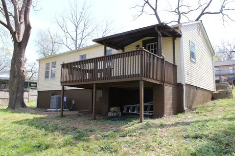305 E South Ave, Harrison, AR 72601 photo 2