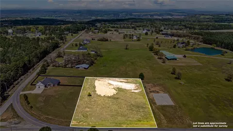 Crow Mountain Road, Russellville, AR 72802