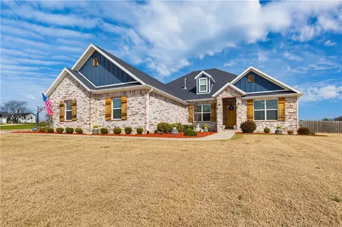 12226 Clyde Carnes Rd, Farmington, AR 72730