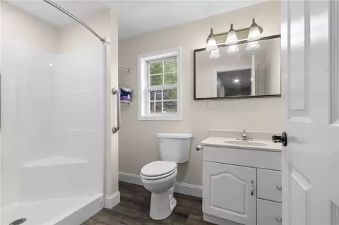 Bath - 2249 Mc 4019, Everton, AR 72633 photo 3 of 3