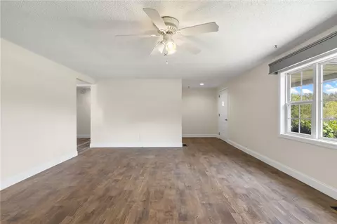 Living - 2249 Mc 4019, Everton, AR 72633 photo 2 of 3