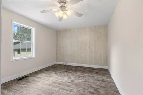 Bedroom - 2249 Mc 4019, Everton, AR 72633 photo 1 of 3