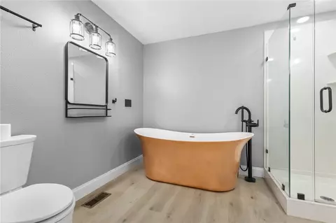 Bath - 2249 Mc 4019, Everton, AR 72633 photo 1 of 3