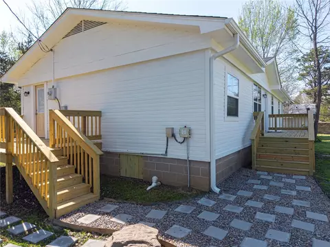 Exterior - 513 E Adams, Midland, AR 72945 photo 4 of 4