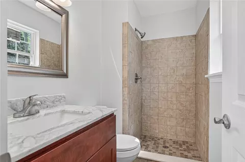 Bath - 513 E Adams, Midland, AR 72945 photo 1 of 2