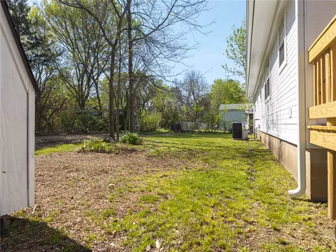 Exterior - 513 E Adams, Midland, AR 72945 photo 2 of 4