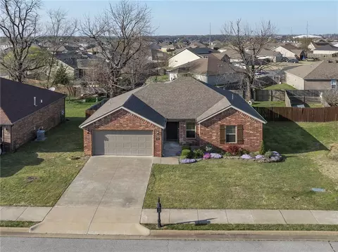 View/Area - 688 Olivia Ln, Centerton, AR 72719 photo 2 of 9