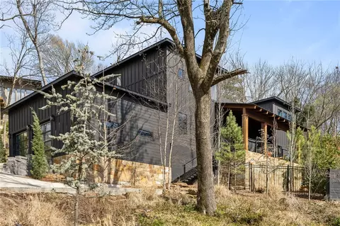 514 N Vinson, Fayetteville, AR 72701