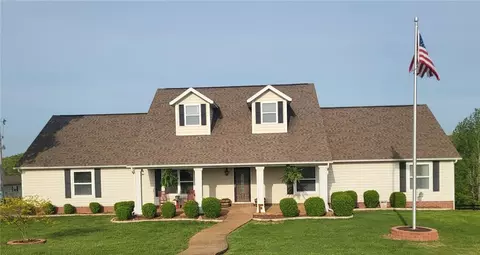 9476 S S Smt, Harrison, AR 72601