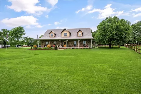 2887 Habberton Rd, Springdale, AR 72764
