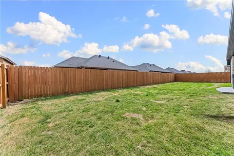 Exterior - 541 Bronco St, Centerton, AR 72719 photo 9 of 12