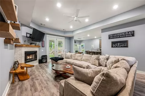 1213 Stokenbury Rd, Elkins, AR 72727