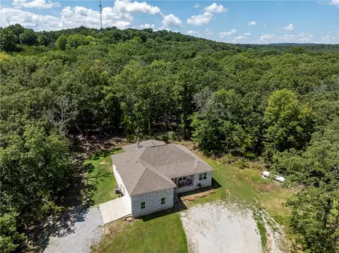 1213 Stokenbury Rd, Elkins, AR 72727
