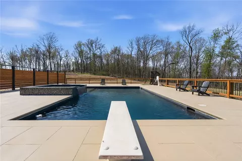 Exterior - 21665 Griggs Rd, Springdale, AR 72762 photo 11 of 12