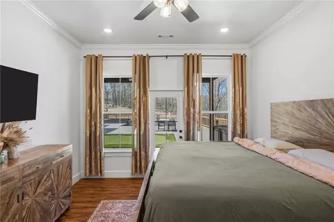 Bedroom - 21665 Griggs Rd, Springdale, AR 72762 photo 2 of 6