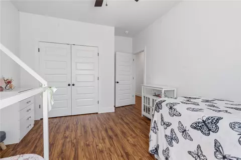 Bedroom - 21665 Griggs Rd, Springdale, AR 72762 photo 6 of 6