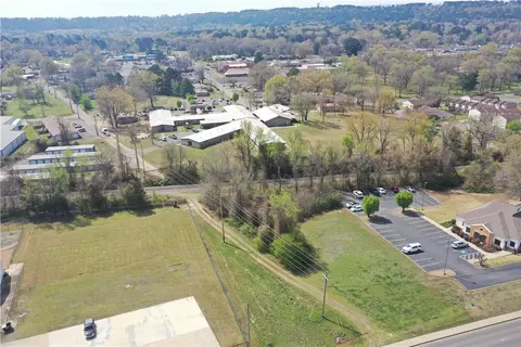lot5 W Parkway Dr, Russellville, AR 72801