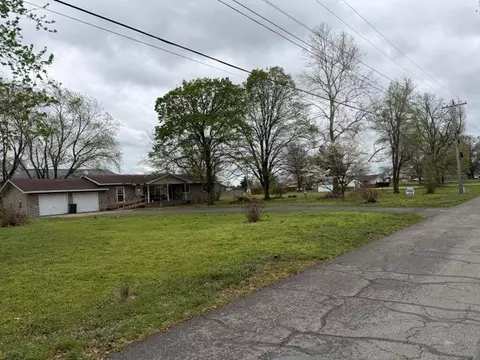 300 S Holmes Ave, Wheaton, MO 64874