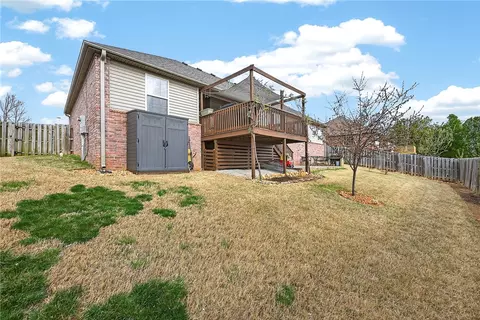 Exterior - 750 Sienna Dr, Centerton, AR 72719 photo 8 of 9