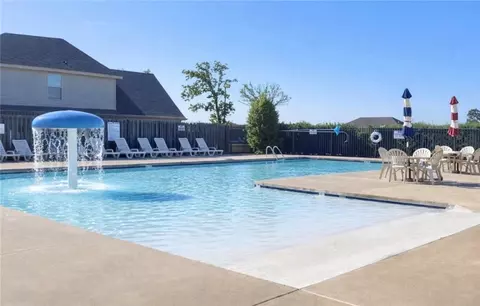 Exterior - 750 Sienna Dr, Centerton, AR 72719 photo 9 of 9