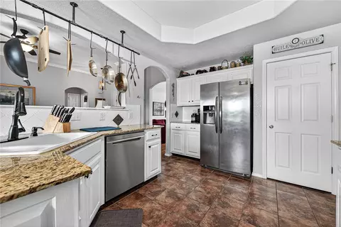 Kitchen - 750 Sienna Dr, Centerton, AR 72719 photo 3 of 3