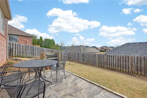 Exterior - 750 Sienna Dr, Centerton, AR 72719 photo 5 of 9