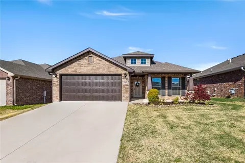 5905 Ettie May St, Bentonville, AR 72713