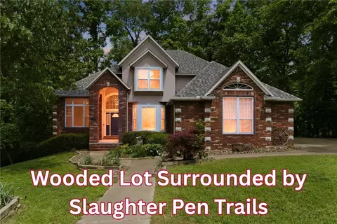 310 Laurinda Dr, Bentonville, AR 72712