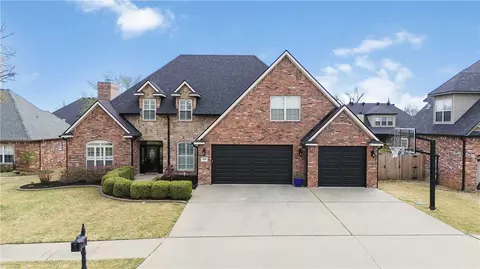 3906 NW Kensington Ave, Bentonville, AR 72712
