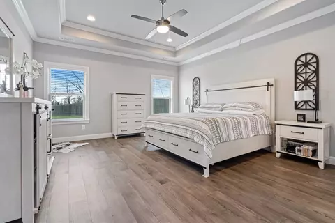 Bedroom - 907 Red Oak Loop, Springdale, AR 72762 photo 1 of 4
