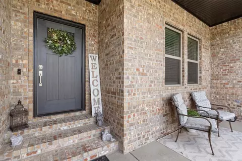Entry Way - 907 Red Oak Loop, Springdale, AR 72762 photo 1 of 4