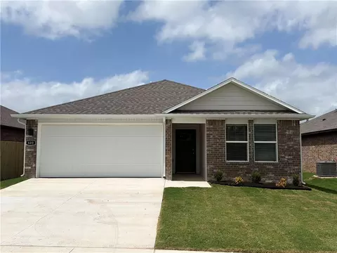 600 S Neon Ave, Fayetteville, AR 72704