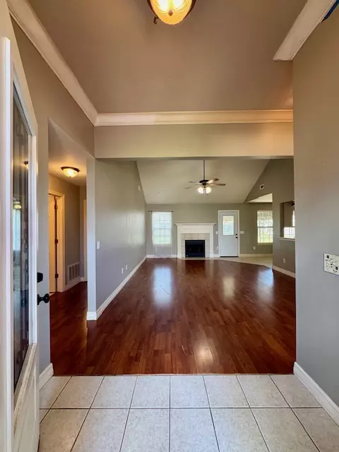 Entry Way - 133 Fox Run Cir, Centerton, AR 72719 photo 2 of 2